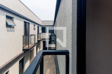 Casa de condomínio para alugar com 72m², 3 quartos e 1 vaga Casa de condomínio para alugar com 72m², 3 quartos e 1 vagaVaranda da Suíte