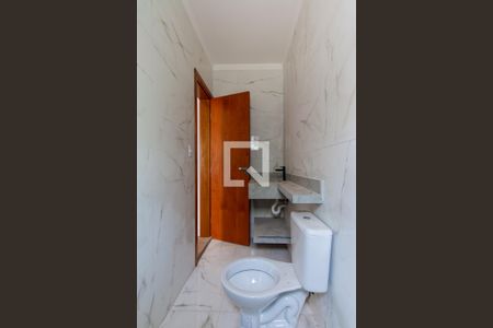 Casa de condomínio para alugar com 72m², 3 quartos e 1 vaga Casa de condomínio para alugar com 72m², 3 quartos e 1 vagaBanheiro da Suíte