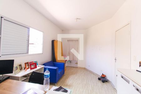 Casa à venda com 349m², 4 quartos e 2 vagasQuarto 2 - Suíte