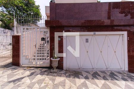 Casa à venda com 349m², 4 quartos e 2 vagasFachada