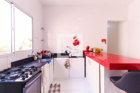 Casa à venda com 349m², 4 quartos e 2 vagasCozinha