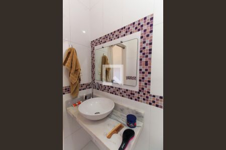 Casa à venda com 349m², 4 quartos e 2 vagasBanheiro da Suíte 2