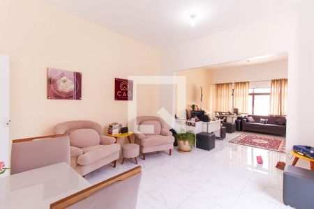 Sala de casa à venda com 4 quartos, 349m² em Vila Bertioga, São Paulo