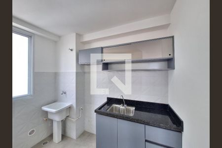 Apartamento à venda com 38m², 2 quartos e sem vagaCozinha e Área de Serviço