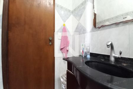 Casa à venda com 309m², 2 quartos e 1 vagaBanheiro