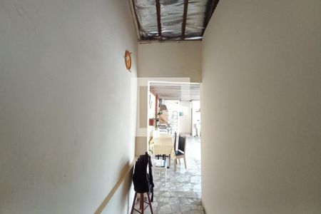 Casa à venda com 309m², 2 quartos e 1 vagaCorredor 