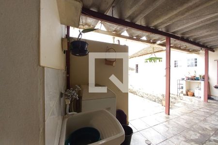 Casa à venda com 309m², 2 quartos e 1 vagaÁrea de Serviço