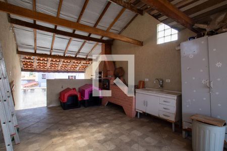 Casa à venda com 185m², 4 quartos e 1 vagaÁrea de lazer