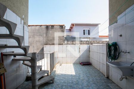 Casa à venda com 185m², 4 quartos e 1 vagaÁrea de Serviço