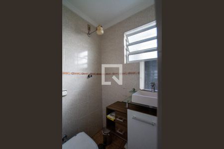 Casa à venda com 185m², 4 quartos e 1 vagaBanheiro de serviço