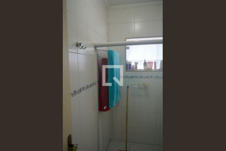 Casa à venda com 147m², 3 quartos e 4 vagasBanheiro da Suíte