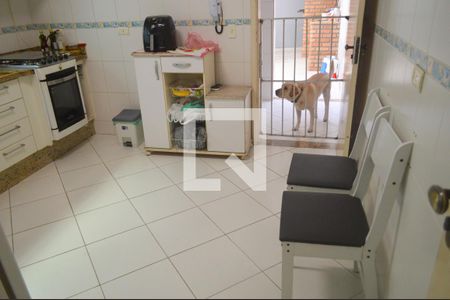 Casa à venda com 147m², 3 quartos e 4 vagasCozinha