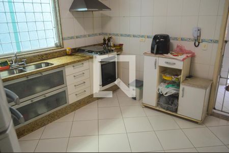 Casa à venda com 147m², 3 quartos e 4 vagasCozinha