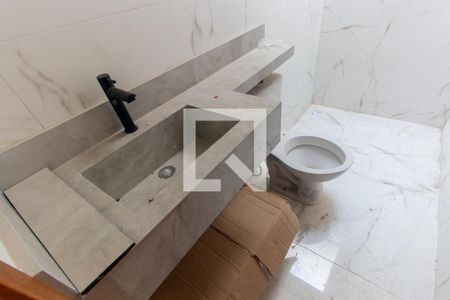 Apartamento para alugar com 69m², 2 quartos e 1 vaga Apartamento para alugar com 69m², 2 quartos e 1 vagaBanheiro da Suíte 1