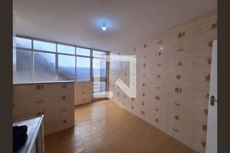 Cozinha e Área de Serviço de apartamento para alugar com 3 quartos, 112m² em Santa Rosa, Niterói