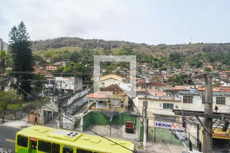 Vista Sala de apartamento para alugar com 3 quartos, 112m² em Santa Rosa, Niterói