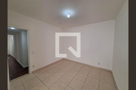 Quarto 1 de apartamento para alugar com 3 quartos, 112m² em Santa Rosa, Niterói