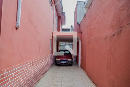 Casa à venda com 168m², 3 quartos e 5 vagas Casa à venda com 168m², 3 quartos e 5 vagasGaragem