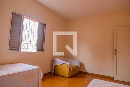 Casa à venda com 168m², 3 quartos e 5 vagas Casa à venda com 168m², 3 quartos e 5 vagasQuarto 3