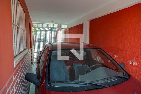 Casa à venda com 168m², 3 quartos e 5 vagas Casa à venda com 168m², 3 quartos e 5 vagasGaragem