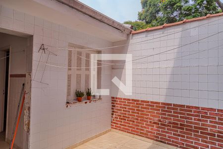 Casa à venda com 168m², 3 quartos e 5 vagas Casa à venda com 168m², 3 quartos e 5 vagasQuintal