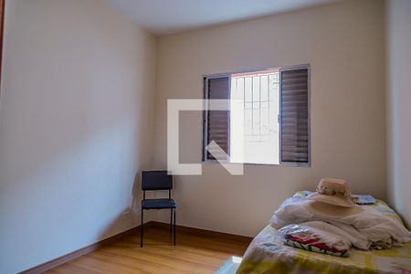 Casa à venda com 168m², 3 quartos e 5 vagas Casa à venda com 168m², 3 quartos e 5 vagasQuarto 2