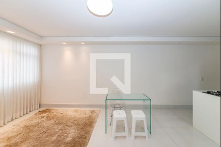Sala de apartamento à venda com 1 quarto, 55m² em Buritis, Belo Horizonte