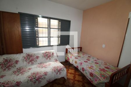 Casa à venda com 250m², 3 quartos e 4 vagasQuarto 3
