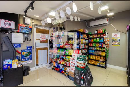 Apartamento para alugar com 50m², 1 quarto e 1 vagaMini Mercado