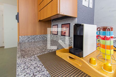 Sala / Cozinha de apartamento à venda com 2 quartos, 42m² em Barra Funda, São Paulo