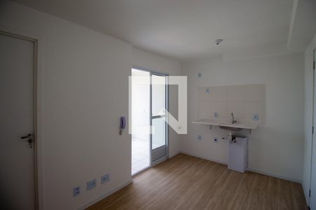 Sala de apartamento para alugar com 2 quartos, 31m² em Vila Curuçá, São Paulo