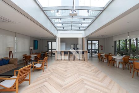 Apartamento à venda com 71m², 3 quartos e 1 vagaÁrea comum