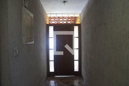 Casa à venda com 124m², 5 quartos e 3 vagasEntrada