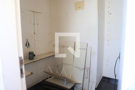 Casa à venda com 124m², 5 quartos e 3 vagasEdícula