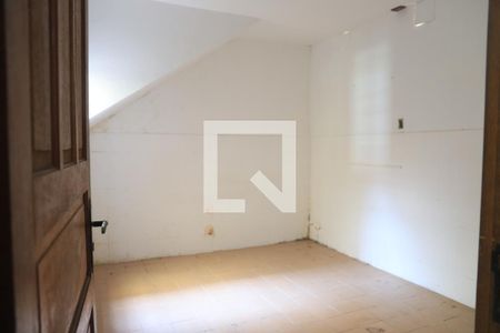 Casa à venda com 124m², 5 quartos e 3 vagasQuarto Terreo