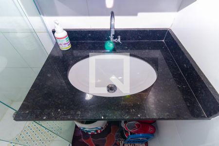 Casa de condomínio à venda com 86m², 2 quartos e 2 vagasBanheiro da Suíte 1