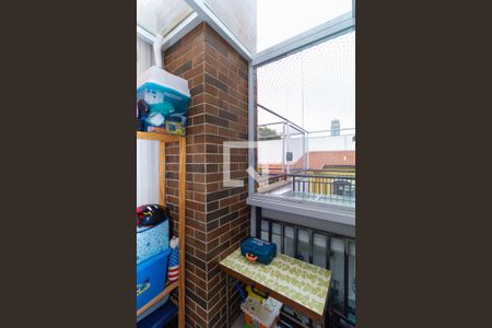 Casa de condomínio à venda com 86m², 2 quartos e 2 vagasSacada