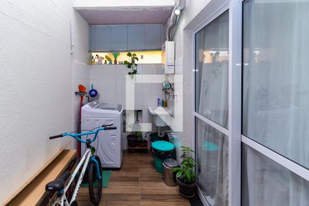 Casa de condomínio à venda com 86m², 2 quartos e 2 vagasÁrea de Serviço