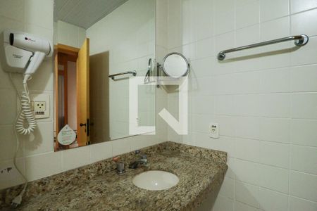 Studio para alugar com 35m², 0 quarto e 1 vaga Studio para alugar com 35m², 0 quarto e 1 vagaBanheiro/Studio