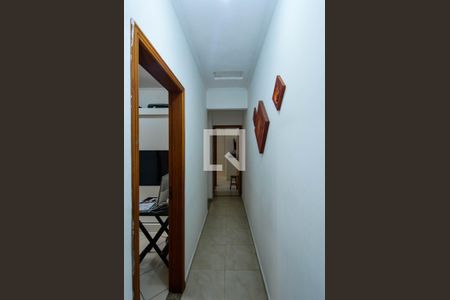 Casa à venda com 183m², 3 quartos e 3 vagas Casa à venda com 183m², 3 quartos e 3 vagasCorredor das Suítes