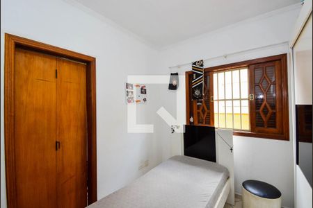 Casa à venda com 183m², 3 quartos e 3 vagas Casa à venda com 183m², 3 quartos e 3 vagasSuíte 2