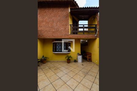 Casa à venda com 183m², 3 quartos e 3 vagas Casa à venda com 183m², 3 quartos e 3 vagasGaragem