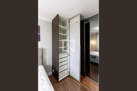 Apartamento para alugar com 58m², 2 quartos e 1 vagaQuarto