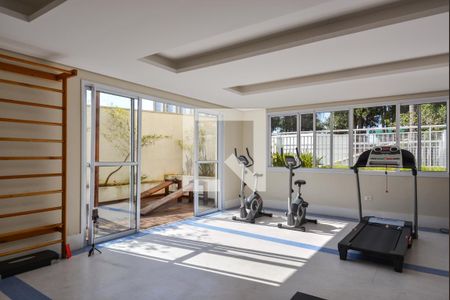 Apartamento à venda com 156m², 3 quartos e 3 vagas Apartamento à venda com 156m², 3 quartos e 3 vagasÁrea comum - Academia