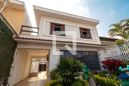 Casa à venda com 214m², 3 quartos e 5 vagasGaragem e Jardim