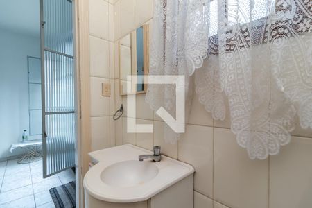 Casa à venda com 214m², 3 quartos e 5 vagasBanheiro 2