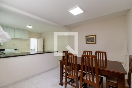 Casa à venda com 214m², 3 quartos e 5 vagasSala de Jantar