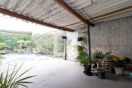 Casa à venda com 214m², 3 quartos e 5 vagasÁrea de Serviço