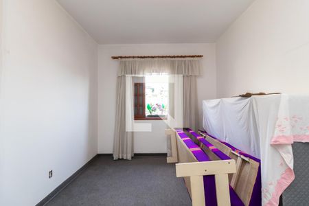 Casa à venda com 214m², 3 quartos e 5 vagasQuarto 2