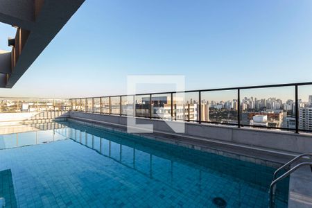 Studio à venda com 29m², 1 quarto e sem vagaÁrea comum - Piscina